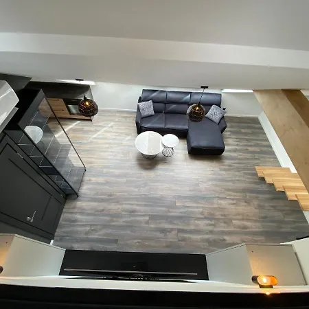 شقة Liepu Apartamentai